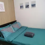 L&B Condo-Cozy And Peaceful 1 Bedroom Near Moa With Wifi, Netflix And Parking