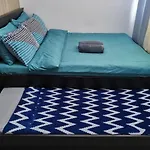 L&B Condo-Cozy And Peaceful 1 Bedroom Near Moa With Wifi, Netflix And Parking