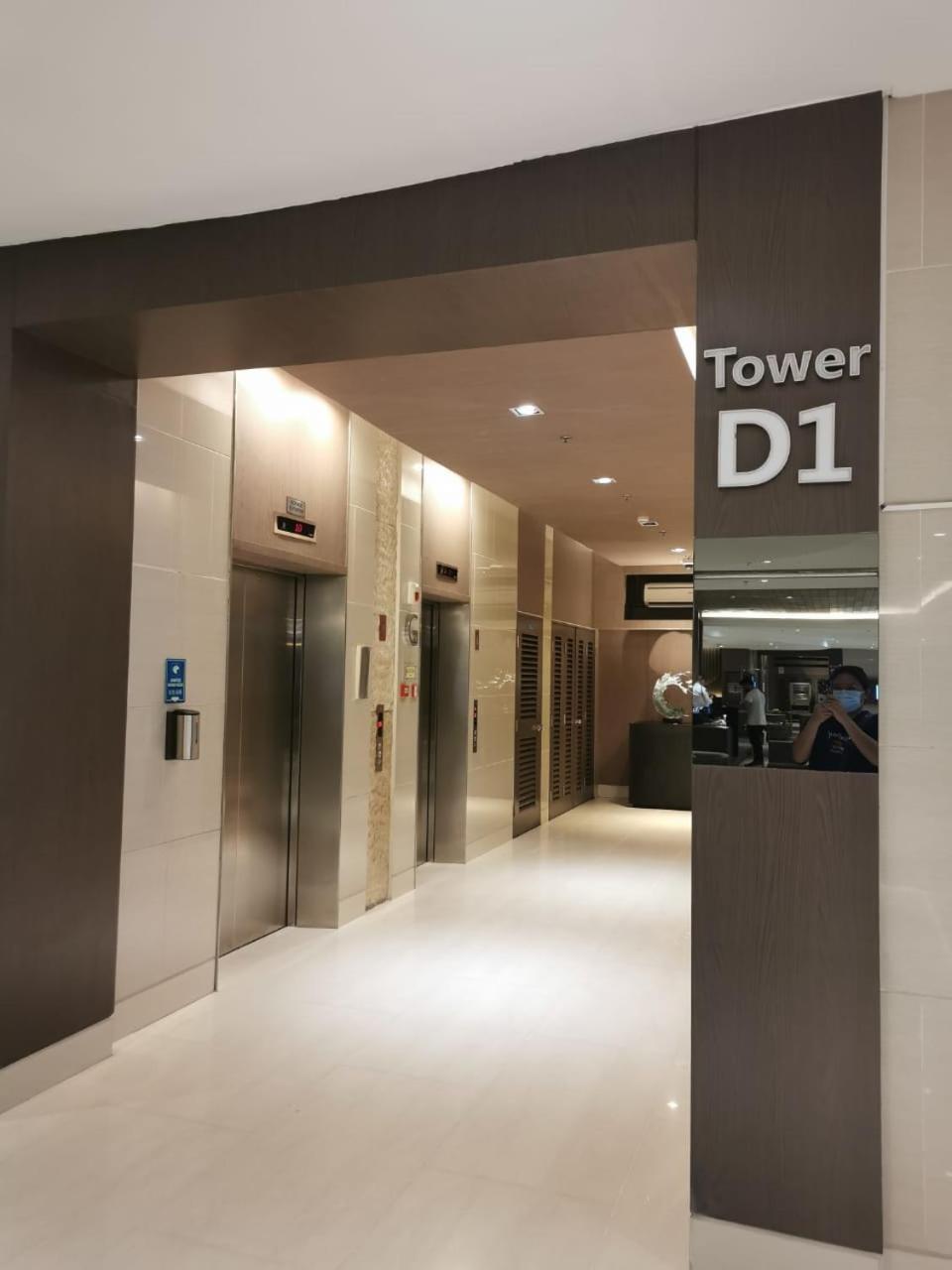 L&B Condo-Cozy And Peaceful 1 Bedroom Near Moa With Wifi, Netflix And Parking