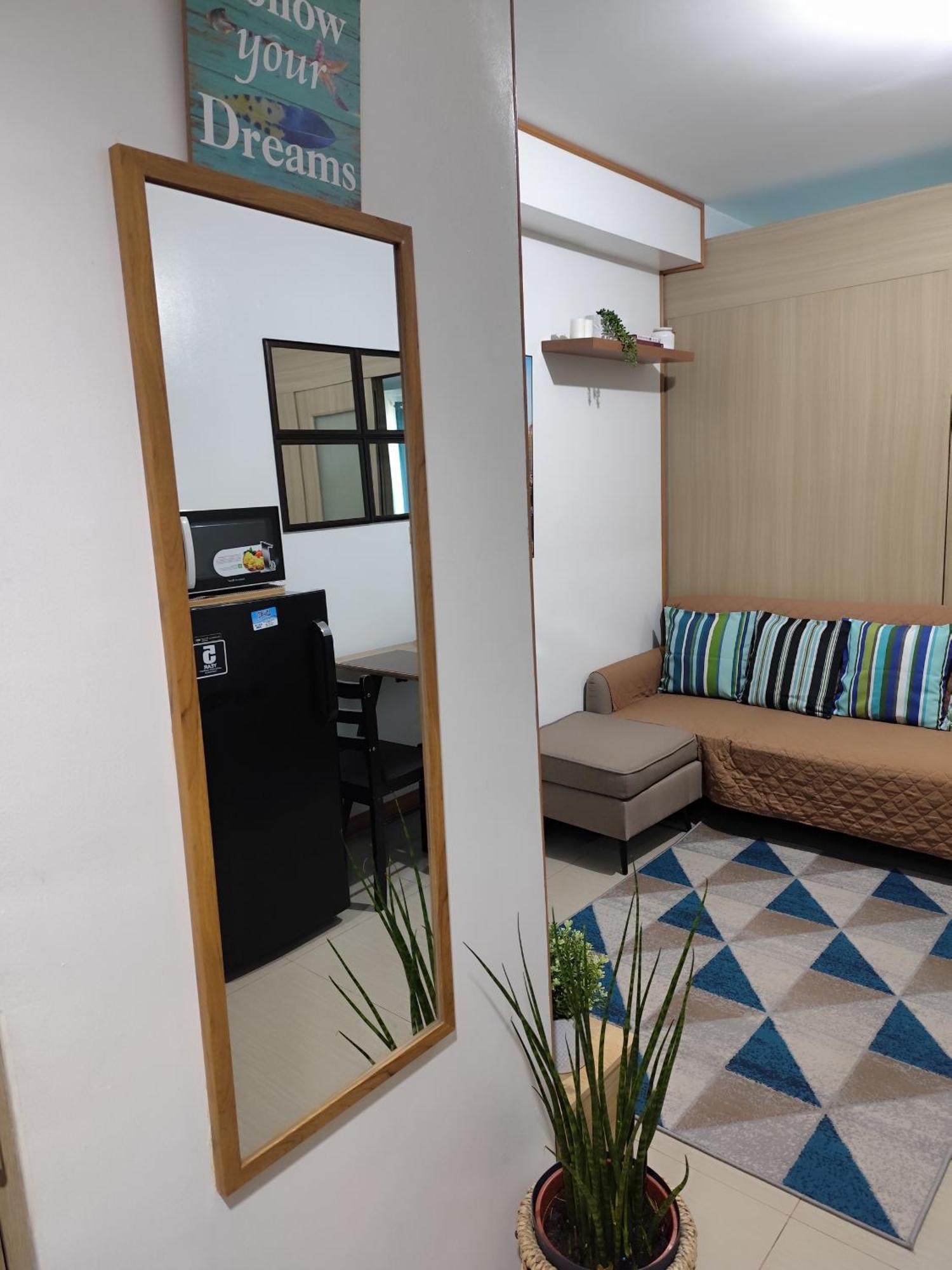 L&B Condo-Cozy And Peaceful 1 Bedroom Near Moa With Wifi, Netflix And Parking *